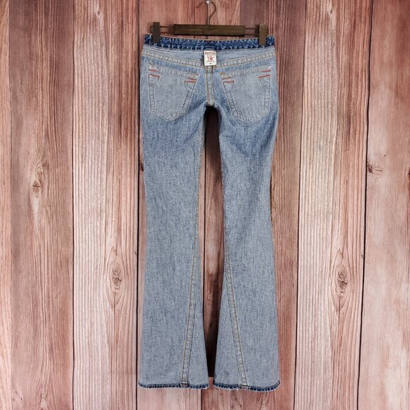 NWT True Religion Womens Size 26 Joey Row Seat Flap Flare Distressed Denim Jeans - Picture 4 of 15